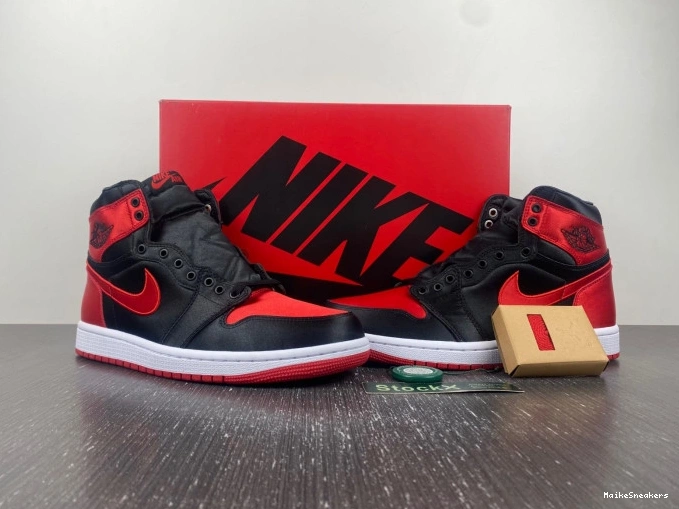 MaikeSneakers Bred Satin Air FD4810-061 WMNS OG 1 High Jordan 0715